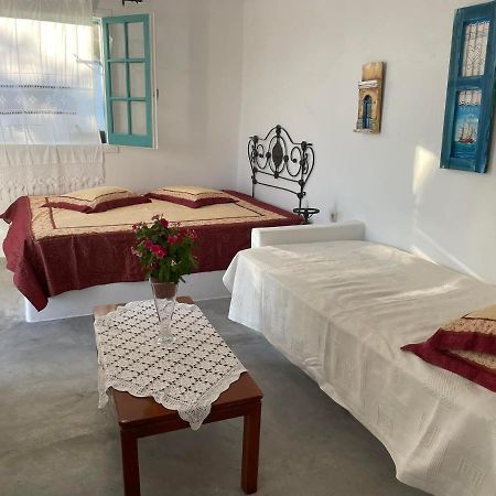 Sweet Home With Two Beds -One Single Room- With Beautiful View! 阿齐亚马利那 外观 照片